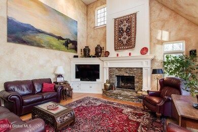 18 Denton Rd, Saratoga Springs, NY 12866 - photo 4