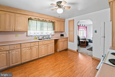 1402A Kings Hwy, Pilesgrove, NJ 08098 - photo 4