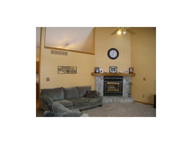 5299 SW Raintree Pkwy, Lees Summit, MO 64082 - photo 4