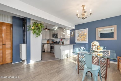 4 Lafayette Dr, Hazlet, NJ 07730 - photo 2