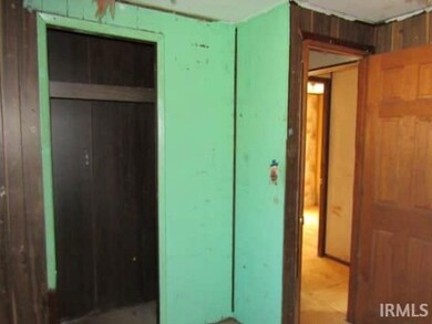 326 W Church St, Argos, IN 46501 - photo 7