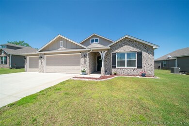 31337 E 64th St S, Broken Arrow, OK 74014 - photo 4