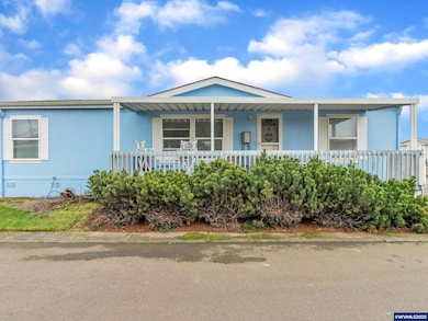 4353 Lemon St NE, Salem, OR 97305 - photo 2