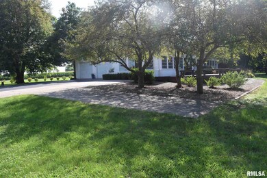 101 James Ln, Jacksonville, IL 62650 - photo 6