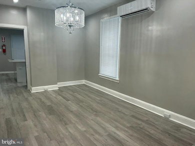 442 E Moore St, Norristown, PA 19401 - photo 3