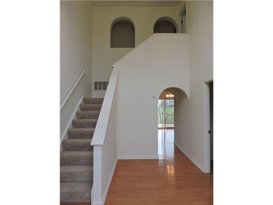 Entry/Foyer.