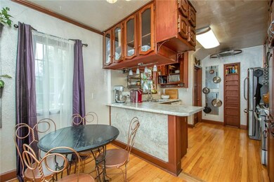 904 E 35th St, Des Moines, IA 50317 - photo 5