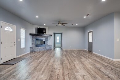 3982 Farm To Market Road 168, Ropesville, TX 79358 - photo 4