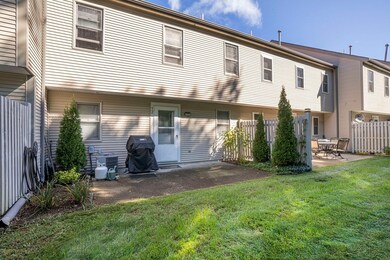 52 Willow Pond Dr, Rockland, MA 02370 - photo 6