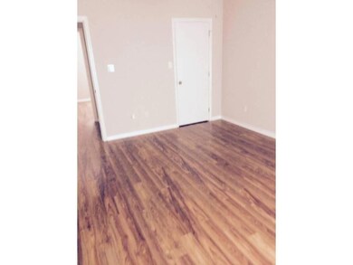 4628 Bayou Des Familles Dr, Marrero, LA 70072 - photo 3