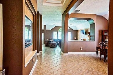 11807 Gatesden Dr, Tomball, TX 77377 - photo 3