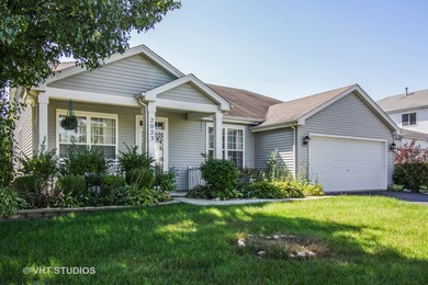 2023 Fescue Dr unit 1, Aurora, IL 60504 - photo 6