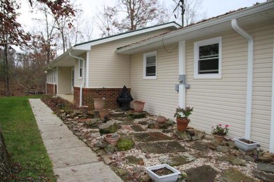 2032 Bell Rd, Crossville, TN 38571 - photo 2