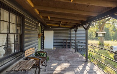 5-web-or-mls-2786TudorRd_06(1)