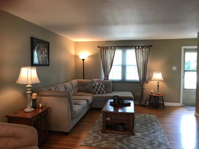 Living Room (additional view)