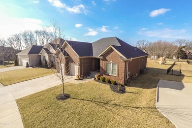 11106 Blade Crest Way, Louisville, KY 40291 - photo 2