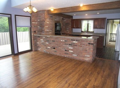524 Concord Downs Ln unit 13-E, Aurora, OH 44202 - photo 2