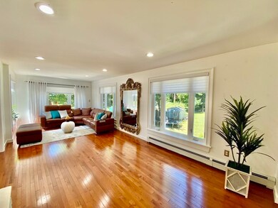 174 Monument St, Haverhill, MA 01832 - photo 5