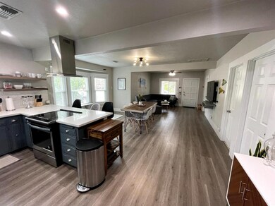 1332 N Roosevelt Ave, Fresno, CA 93728 - photo 7