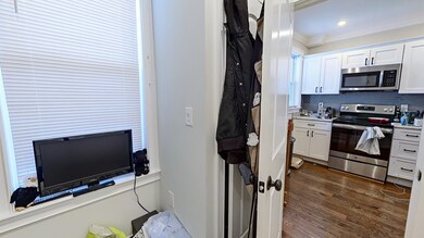 41 W Walnut Park unit 1, Roxbury, MA 02119 - photo 5