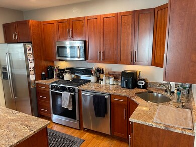 638 E 8th St unit 638, Boston, MA 02127 - photo 5