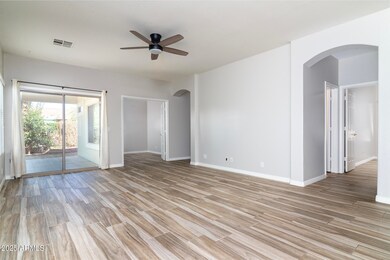 9902 E Florian Ave, Mesa, AZ 85208 - photo 5