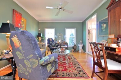 15280 Surrey House Way, Centreville, VA 20120 - photo 3