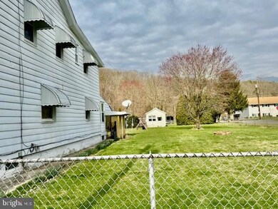 604 Hobart St, Gordon, PA 17936 - photo 7