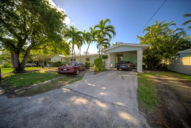 02 - 1620 Steven Ave-03