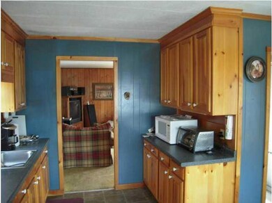 Kitchen. Kitchen to Living Room