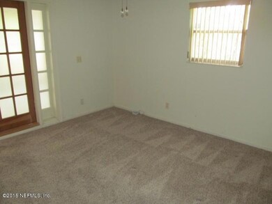 2039 Figaro Ln, Jacksonville, FL 32210 - photo 7