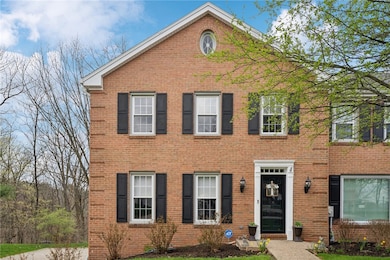 305 Butternut Ct, Pittsburgh, PA 15238 - photo 2