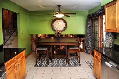 8796 Mathews Ln, Crown Point, IN 46307 - photo 7