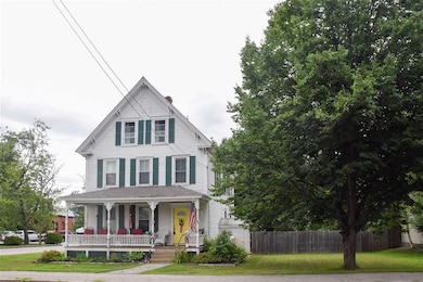 27 Pleasant St, Conway, NH 03818 - photo 5