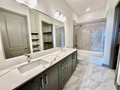 The View on Carrollton, Carrollton, TX 75007 - photo 5