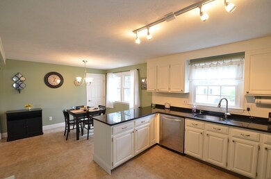 24 Beech St, Franklin, MA 02038 - photo 6