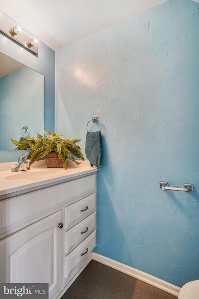 2872 Madeira Ct, Woodbridge, VA 22192 - photo 6