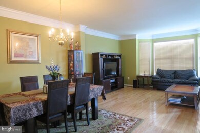 9768 Corbett Cir, Manassas Park, VA 20111 - photo 5