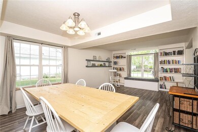 9907 Cranberry Cir, Fishers, IN 46038 - photo 6