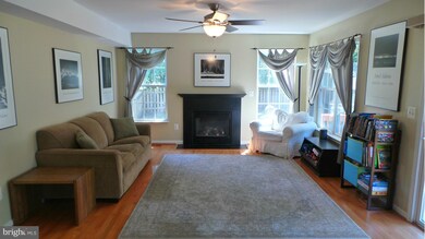 41927 Kentucky Ct, Leonardtown, MD 20650 - photo 2