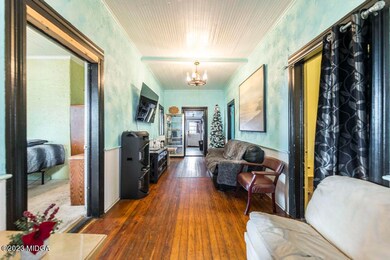 21 Progress Ave 10