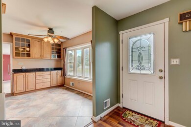 5698 Linton Rd, Sykesville, MD 21784 - photo 3