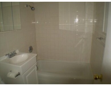 428 Great Rd unit 17, Acton, MA 01720 - photo 5