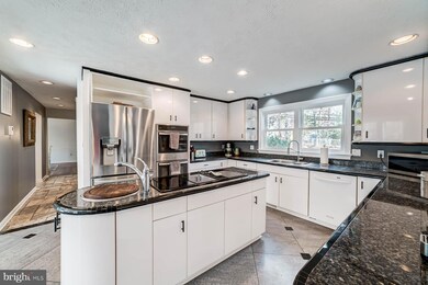 5838 Fitzhugh St, Burke, VA 22015 - photo 2