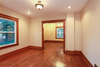 05_310OakSt_2_DiningRoom_LowRes