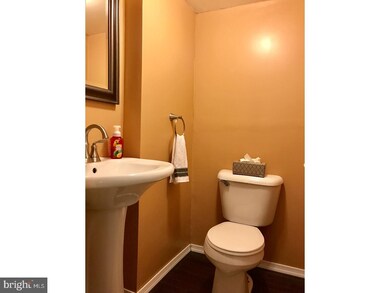 3807 Nedla Rd, Philadelphia, PA 19154 - photo 4