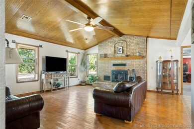 1226 N 425, Claremore, OK 74019 - photo 5