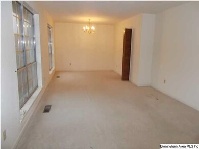 LIVING/DINING ROOMS