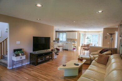 10 Tory Treasure Ln, Sharon, MA 02067 - photo 4