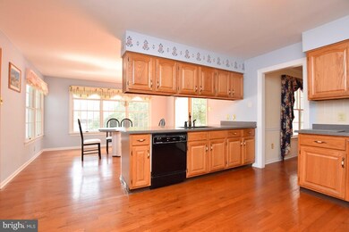 1208 Royal Ln, West Deptford, NJ 08086 - photo 4